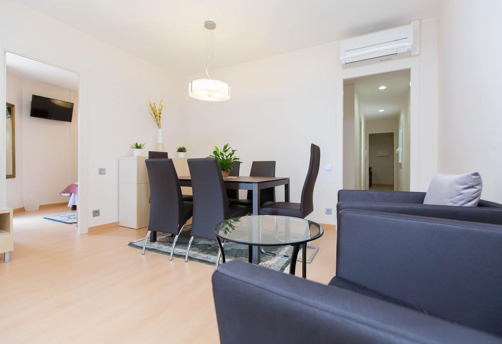 Stay Barcelona Central Apartments Екстер'єр фото