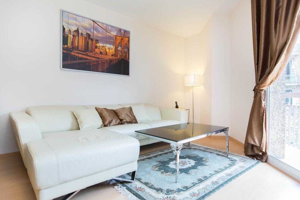 Stay Barcelona Central Apartments Екстер'єр фото